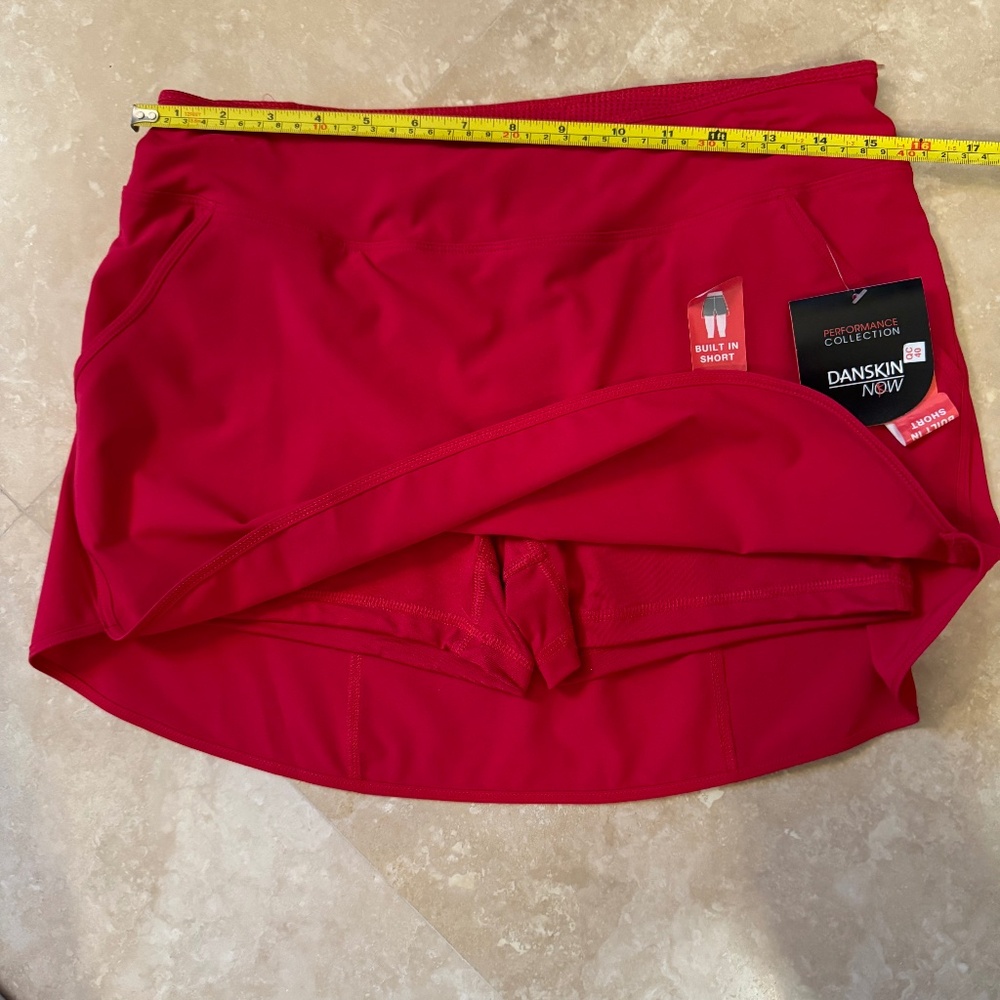 Danskin Now Skort Red